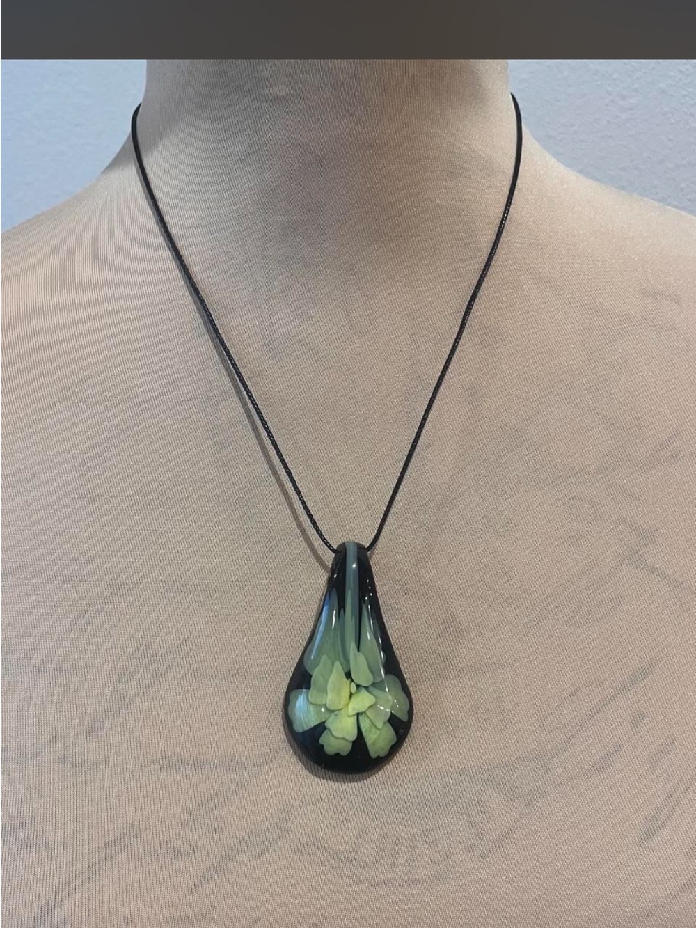 Handcrafted Black Glass Teardrop Pendant Necklace with Yellow Flower